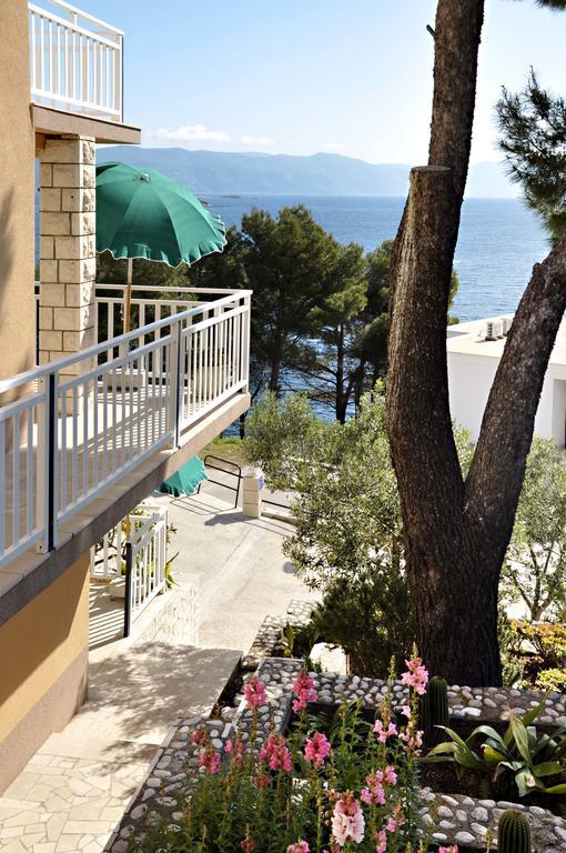 Hotel San Rocco Lumbarda Esterno foto